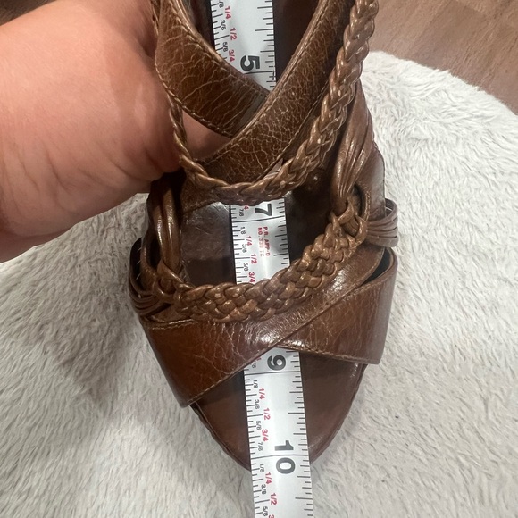 Prada - Picture 13 of 13